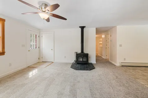 137 Pingree Road New London NH 03257