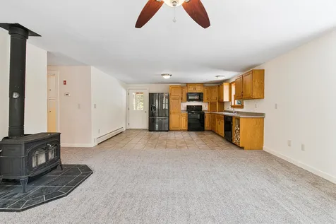 137 Pingree Road New London NH 03257