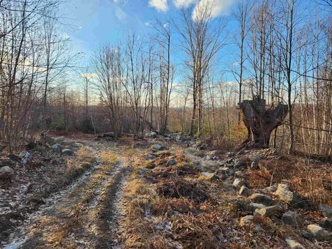 7577 Currier Road Loudon NH 03307