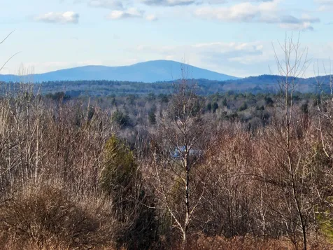 7577 Currier Road Loudon NH 03307