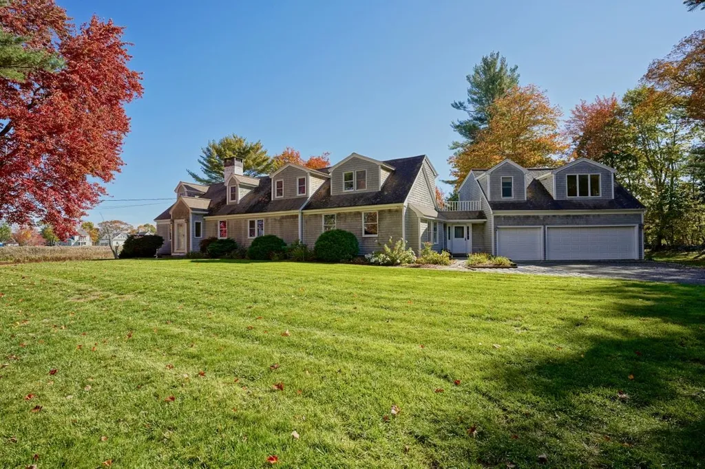 31 Old Locke Road North Hampton, NH