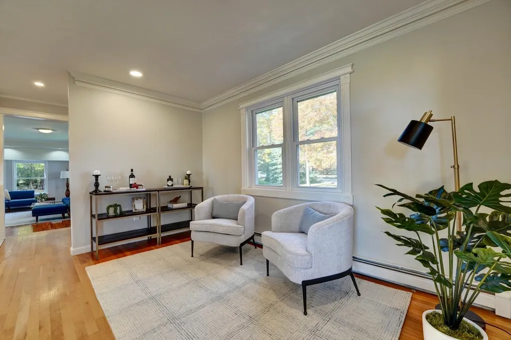 31 Old Locke Road North Hampton NH 03862