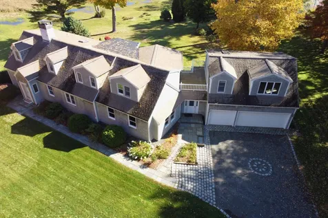 31 Old Locke Road North Hampton NH 03862