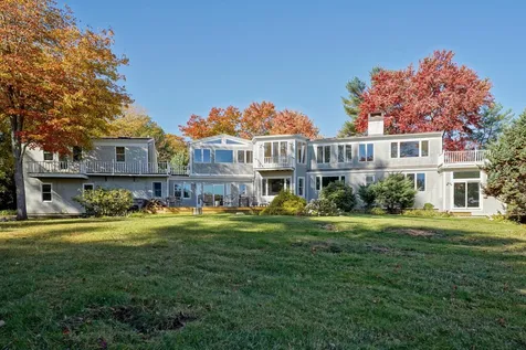 31 Old Locke Road North Hampton NH 03862