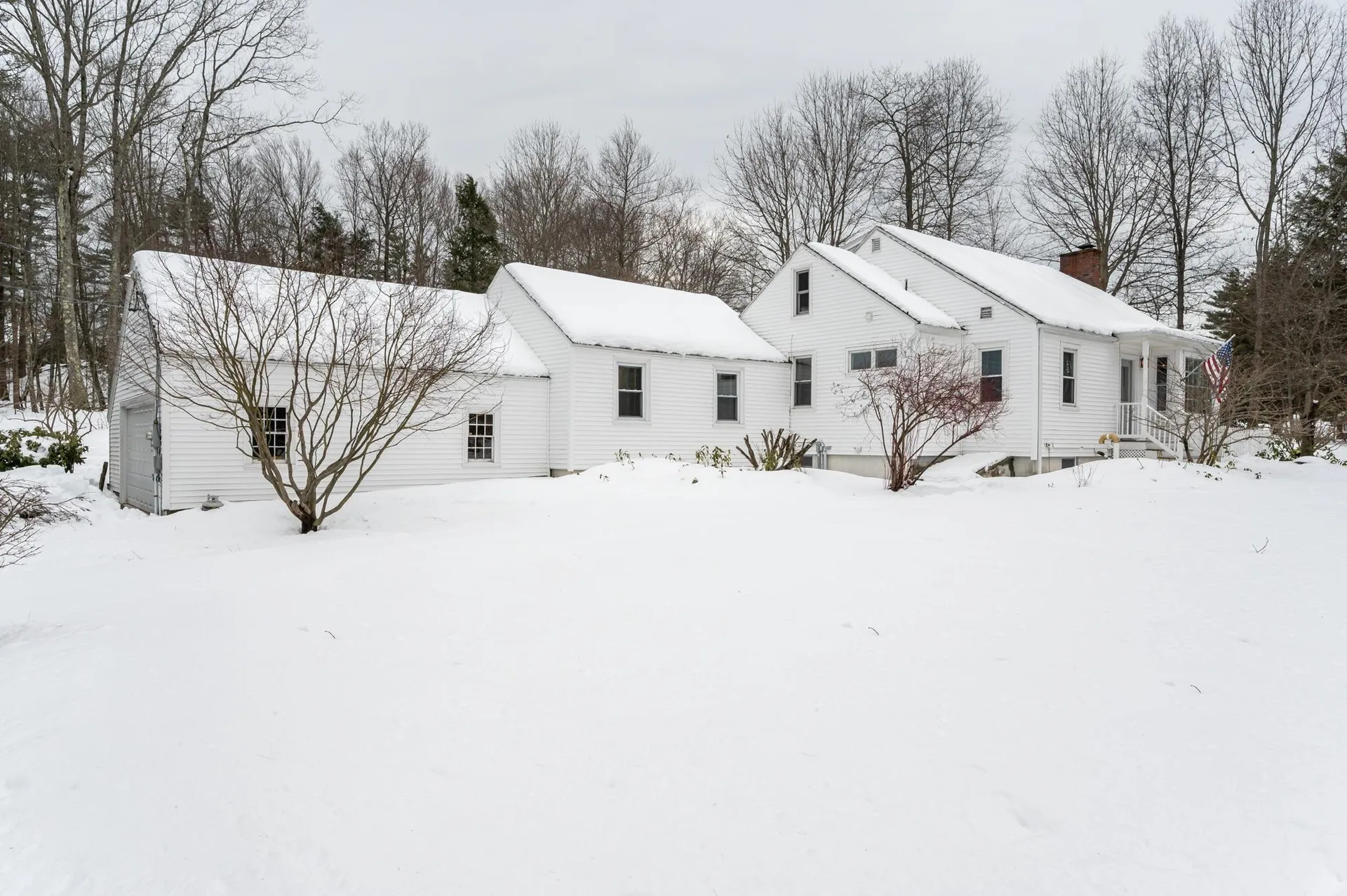 11 Walnut Hill Road Amherst NH 03031