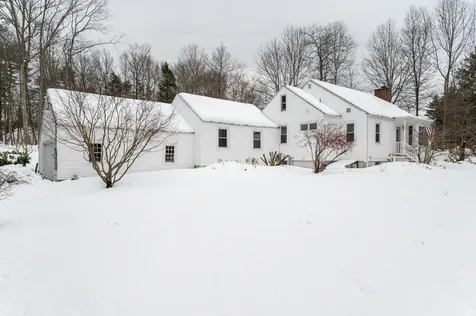 11 Walnut Hill Road Amherst NH 03031