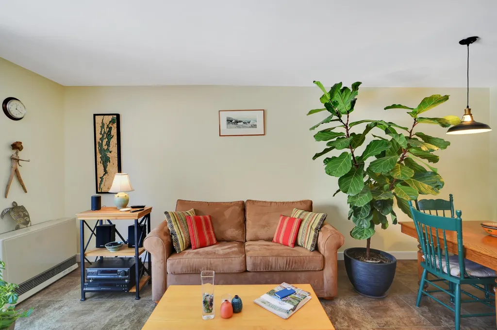54 Borestone Lane Burlington VT 05408