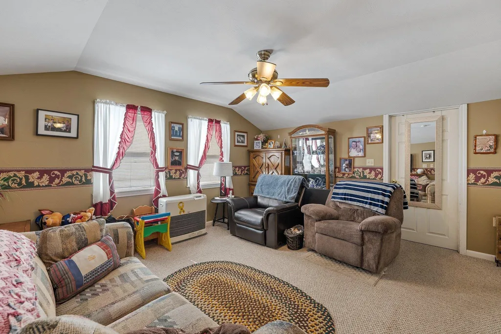 43 Vine Street Northfield NH 03276