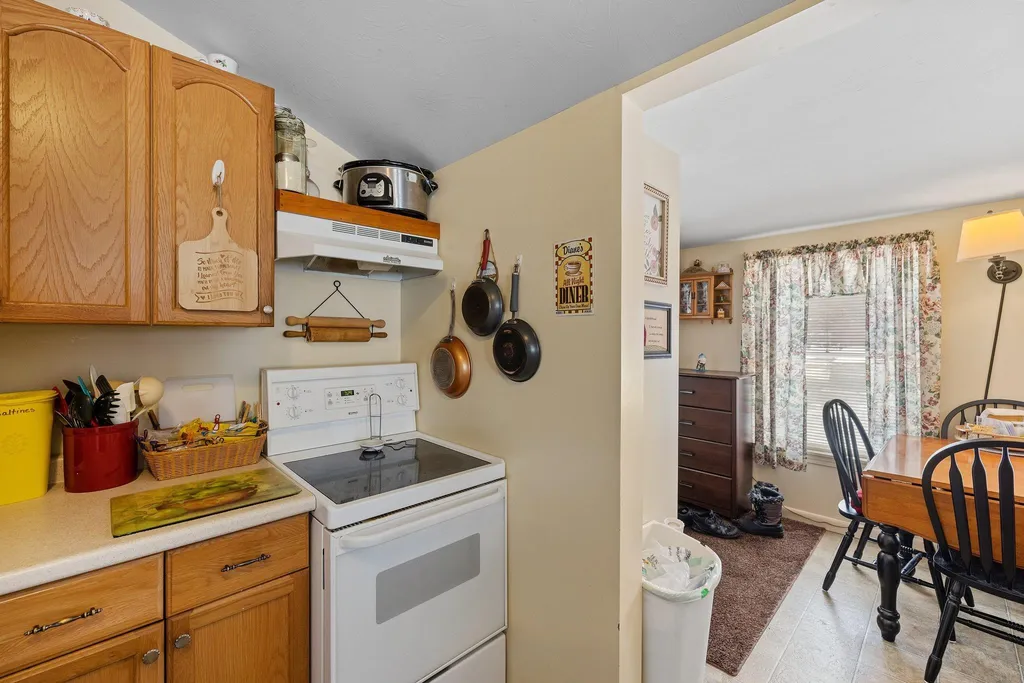 43 Vine Street Northfield NH 03276