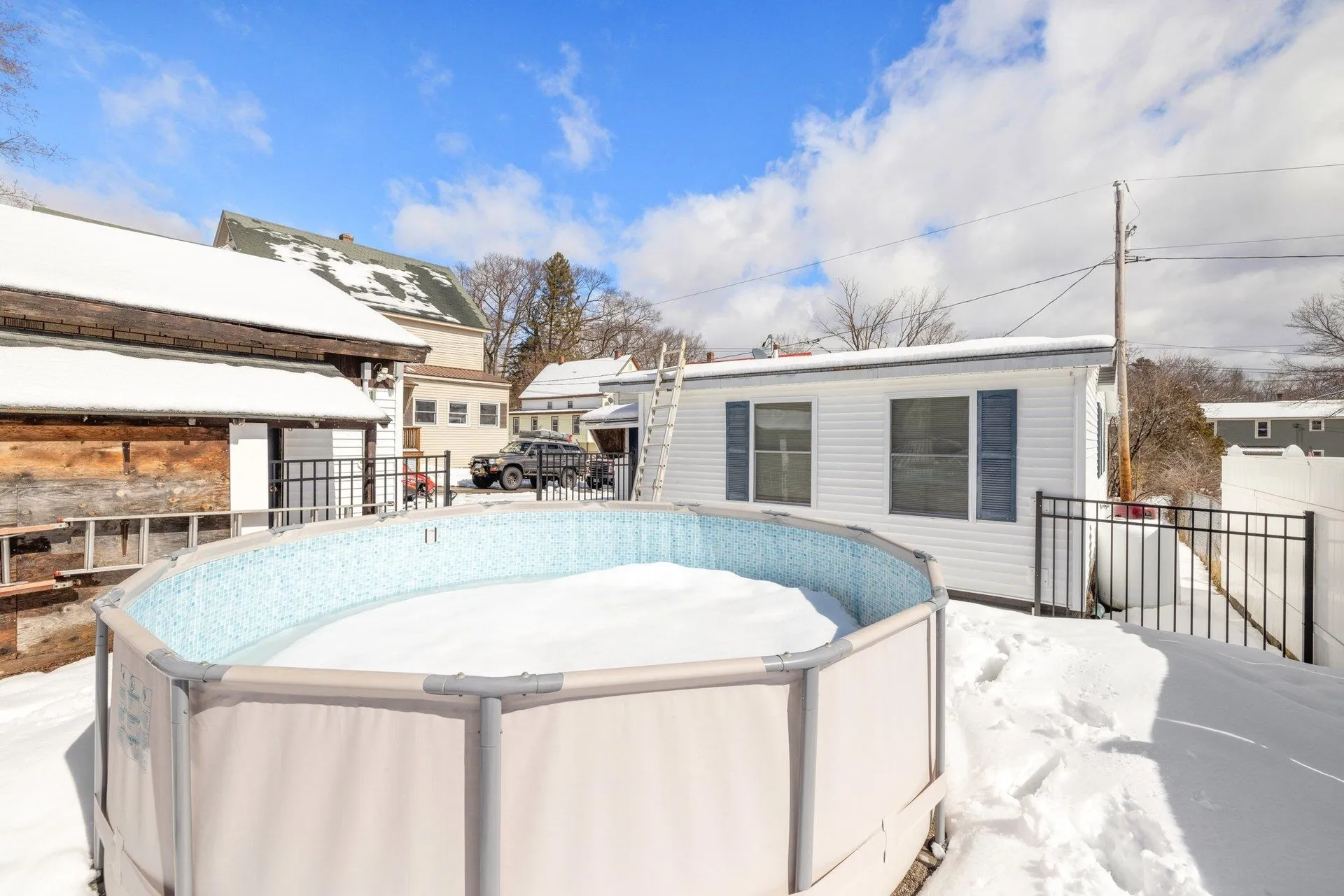 43 Vine Street Northfield NH 03276