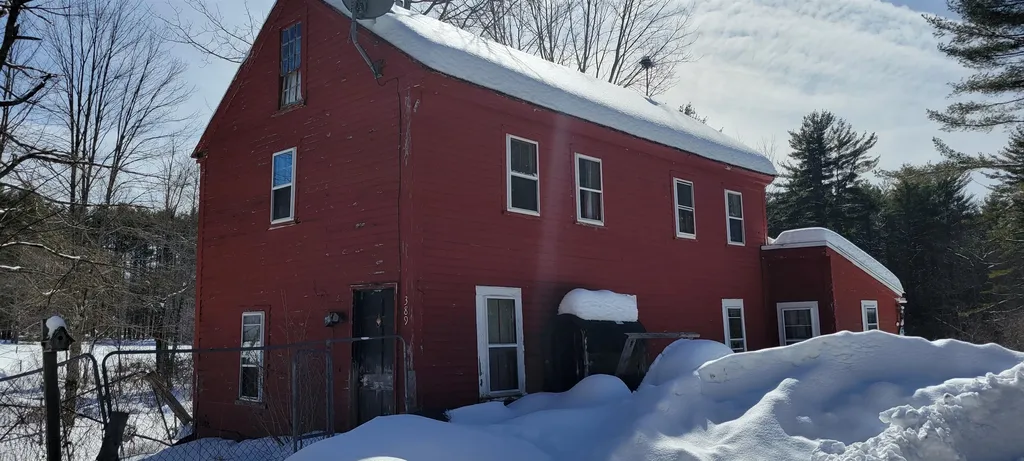 389 Water Village Road Ossipee NH 03864