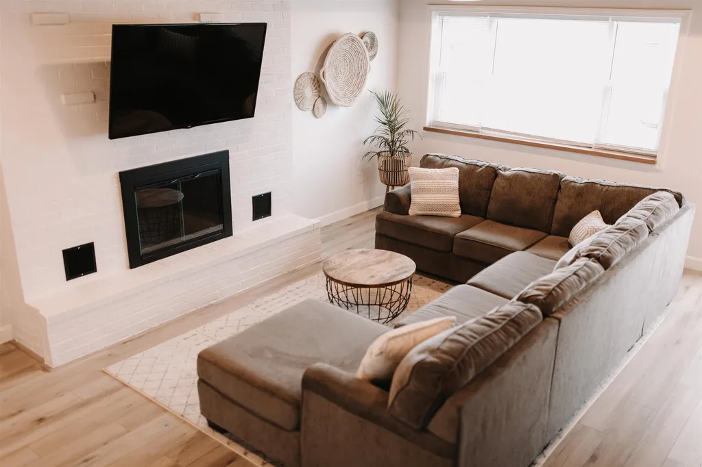 212 Bristol Street Seabrook NH 03874