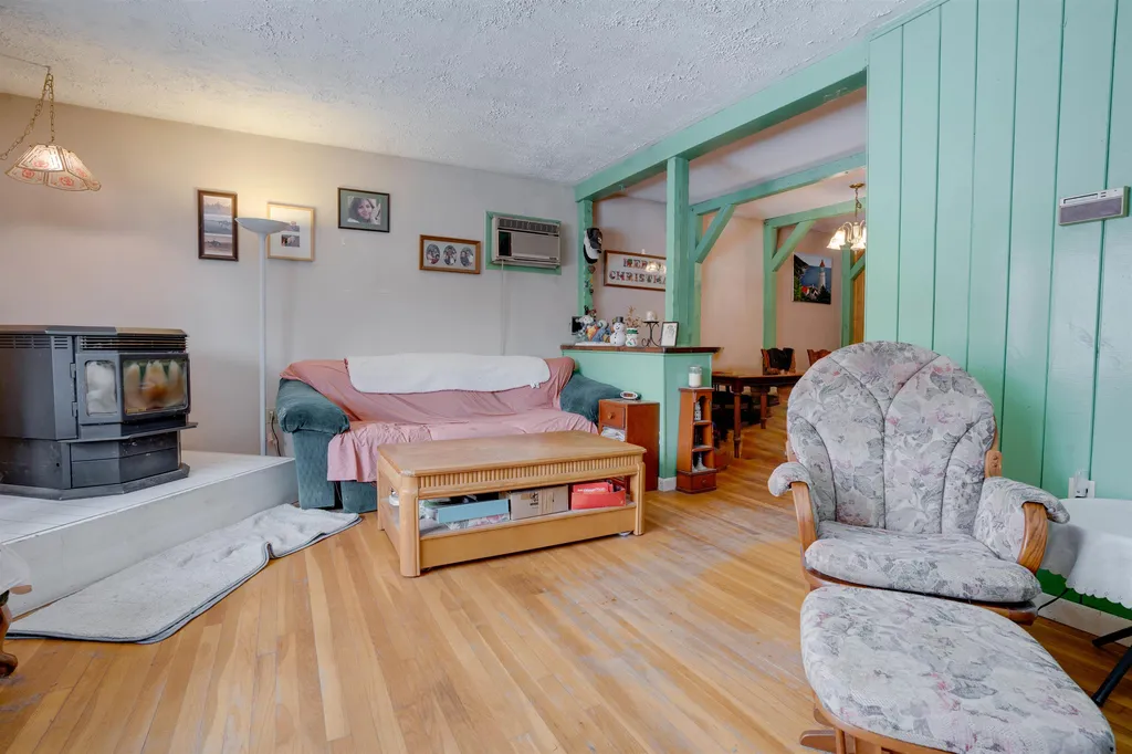 116 Railroad Avenue Epping NH 03042