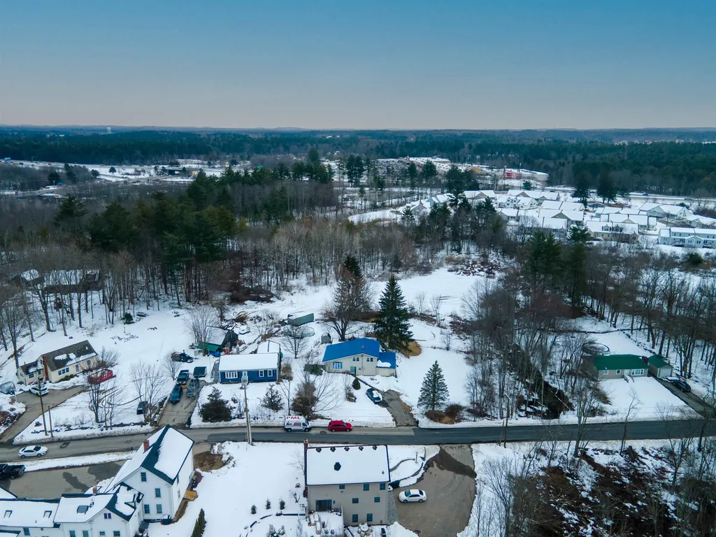 116 Railroad Avenue Epping NH 03042