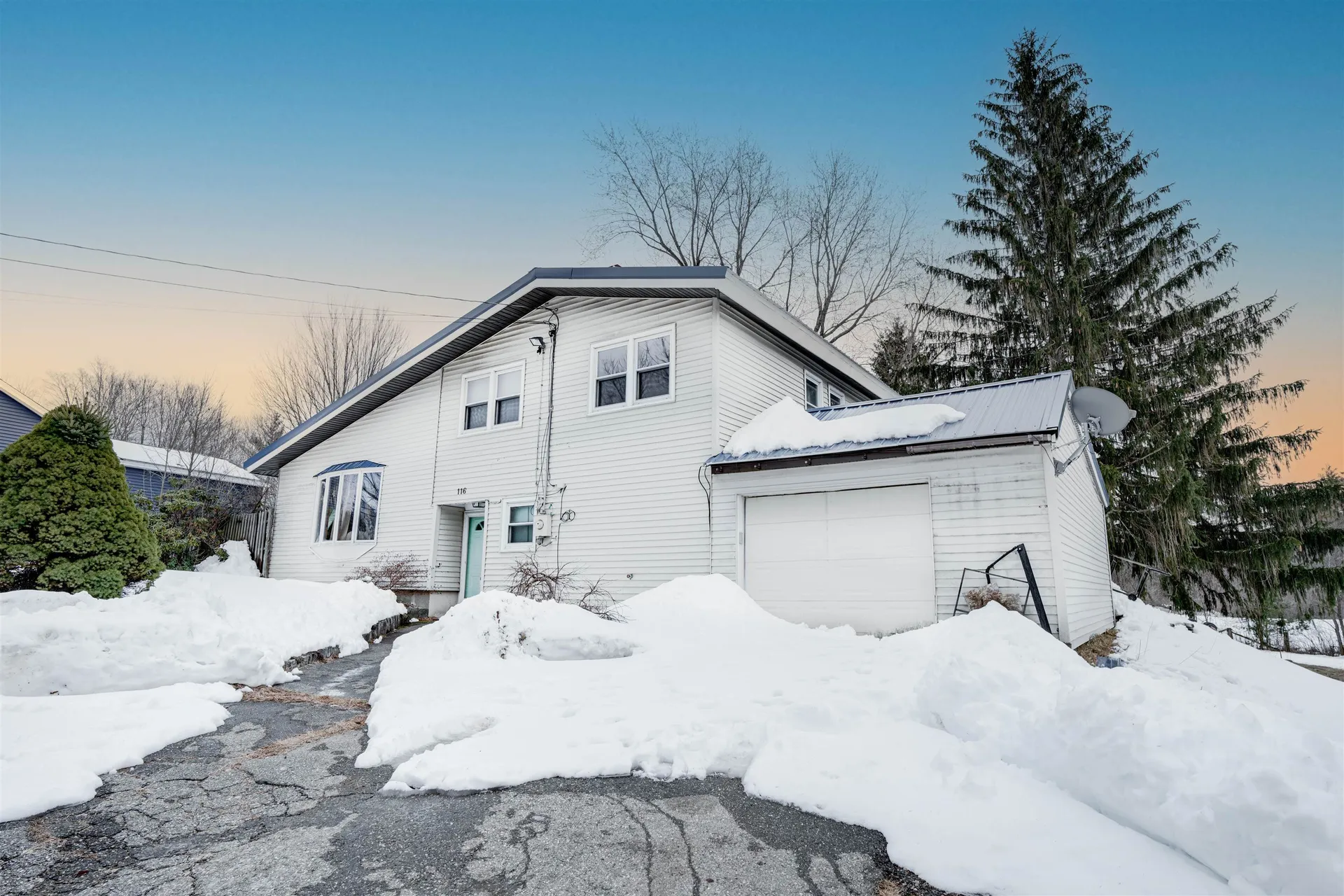 116 Railroad Avenue Epping NH 03042