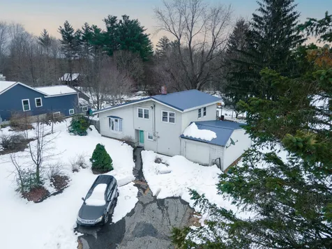 116 Railroad Avenue Epping NH 03042