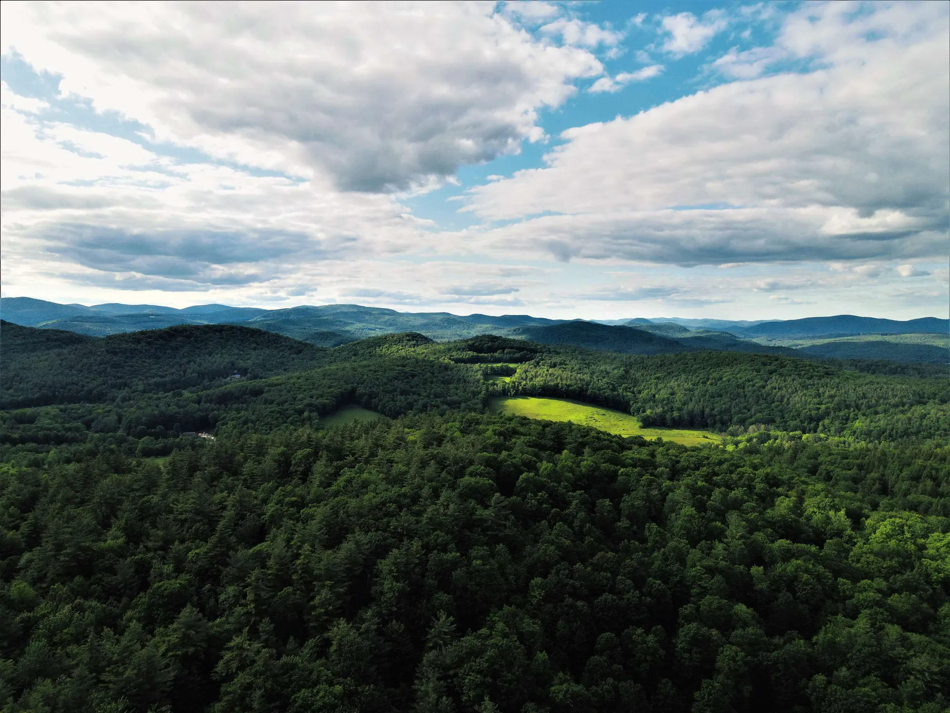 141 Stage Road Chester VT 05143