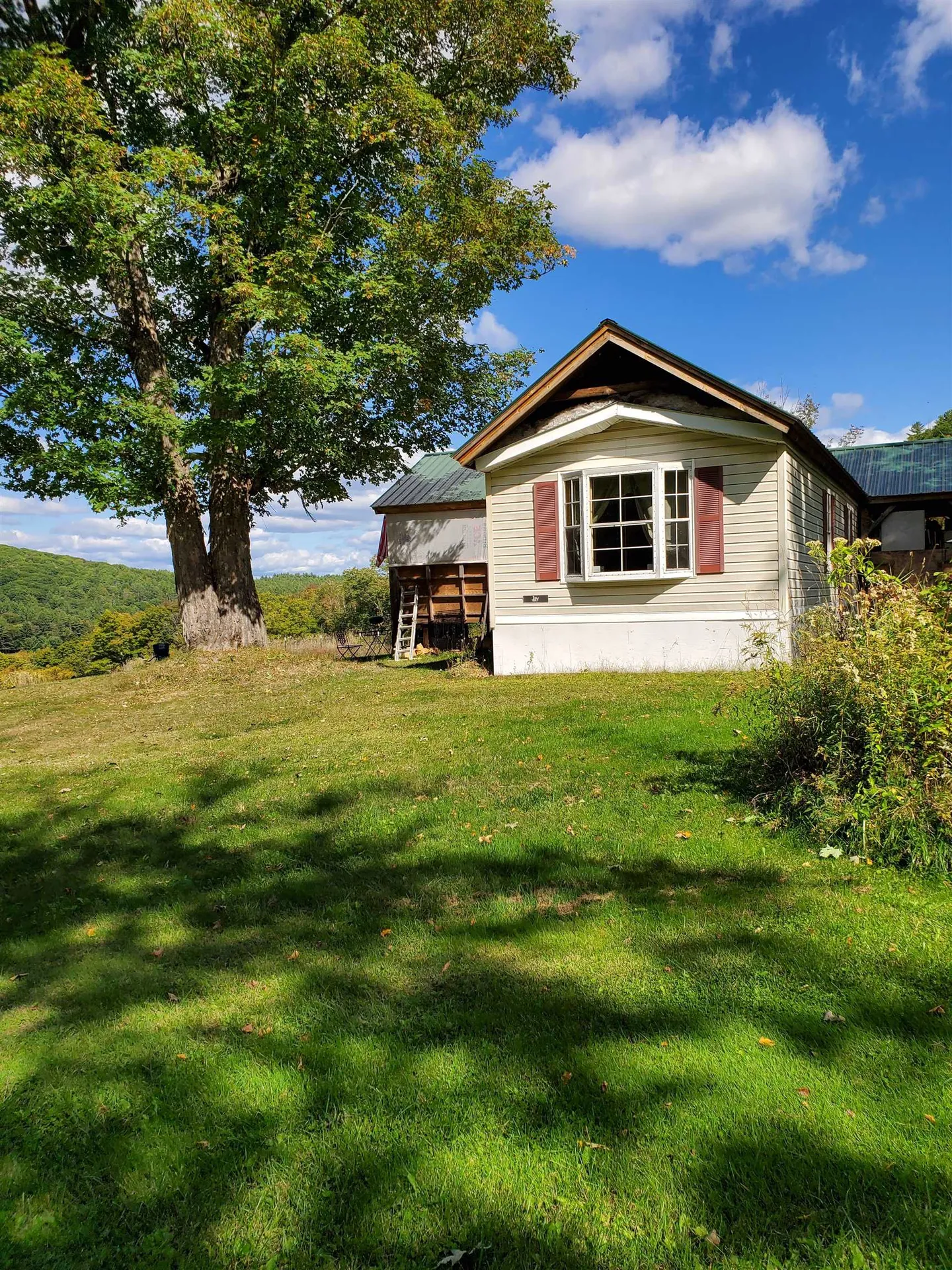 141 Stage Road Chester VT 05143