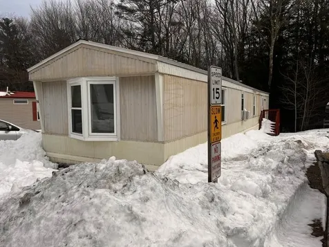 74 Crystal Springs Way Somersworth NH 03878