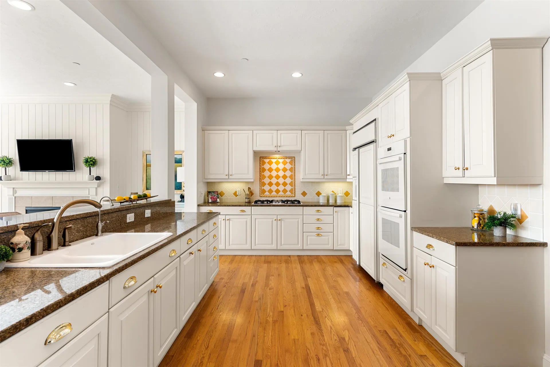 99 Campbells Lane New Castle NH 03854