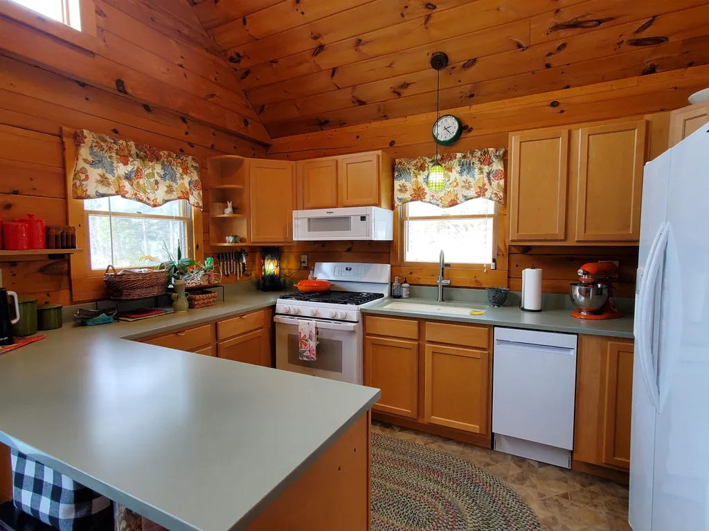 301 Ibey Road Canaan NH 03741