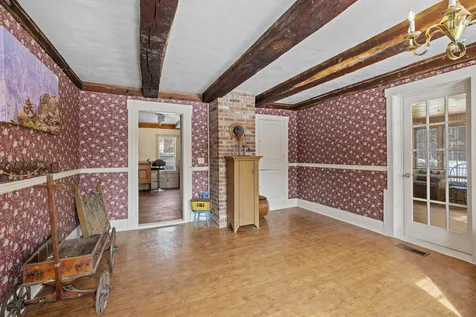 280 Coxboro Road Holderness NH 03245
