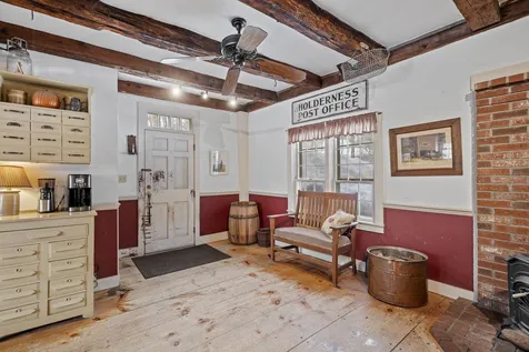 280 Coxboro Road Holderness NH 03245