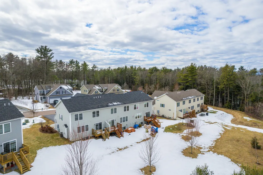 250 Fox Run Colchester VT 05446