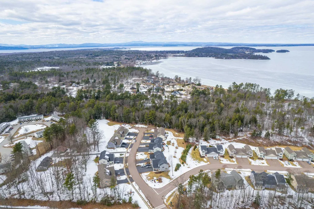 250 Fox Run Colchester VT 05446