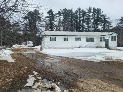 49 Union Wharf Road Tuftonboro NH 03853