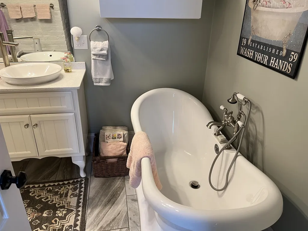 402 State Street Portsmouth NH 03801