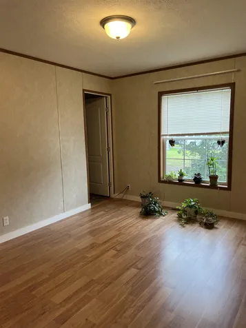 9 Harbourt Drive Winchester NH 03470