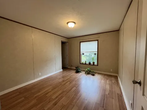 9 Harbourt Drive Winchester NH 03470