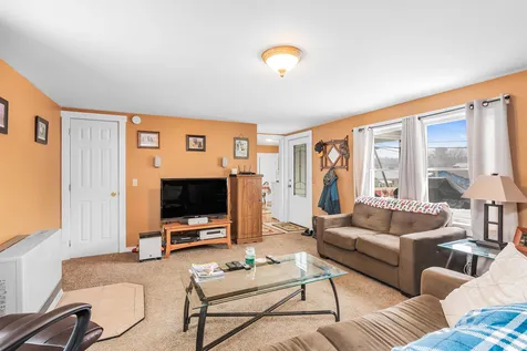 24 Ferry Street Hyde Park VT 05655