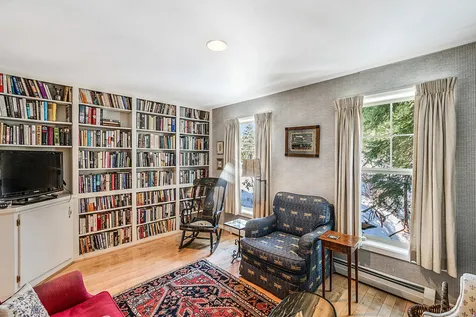 76 Fenwood Drive New London NH 03257