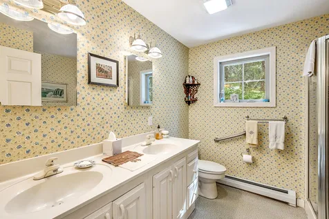 76 Fenwood Drive New London NH 03257