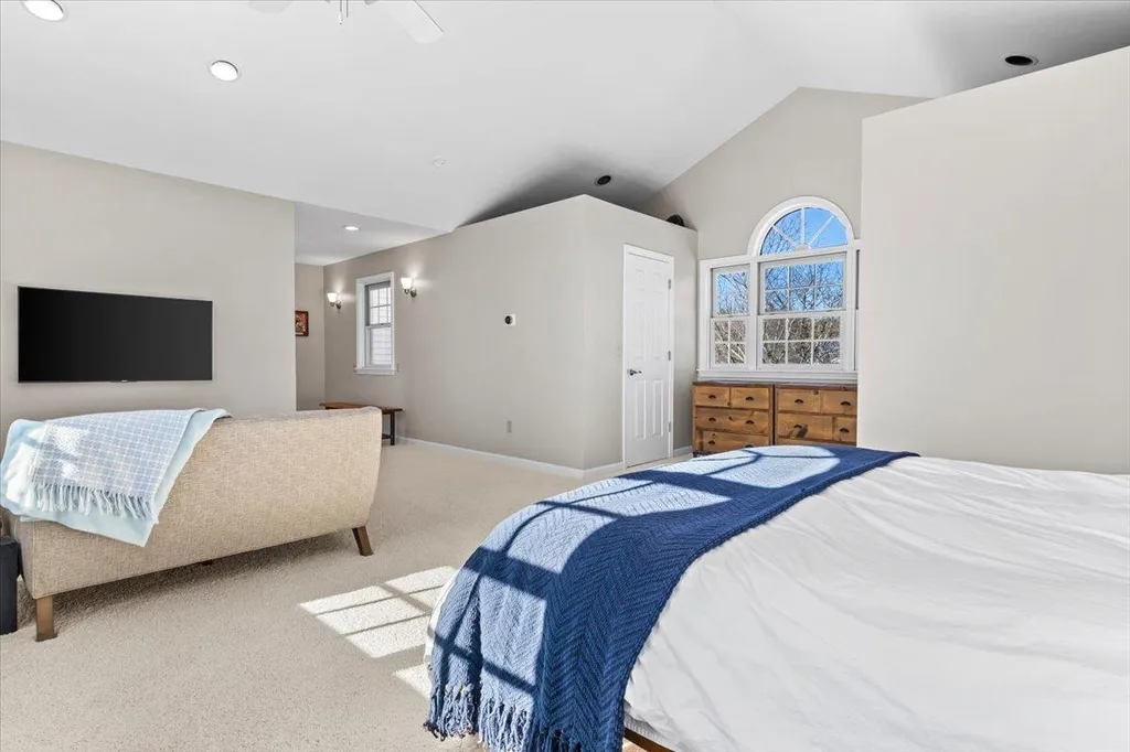 51 Moss Glen Lane South Burlington VT 05403