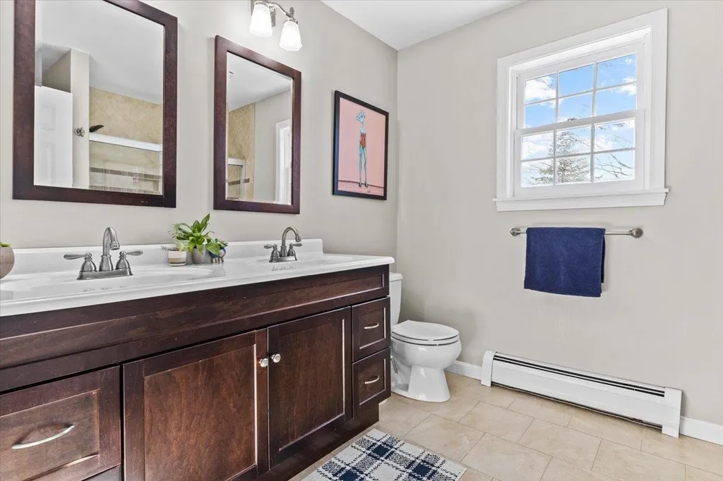 51 Moss Glen Lane South Burlington VT 05403