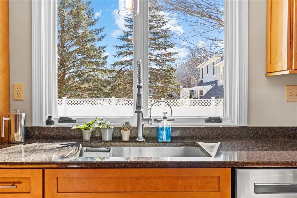 51 Moss Glen Lane South Burlington VT 05403