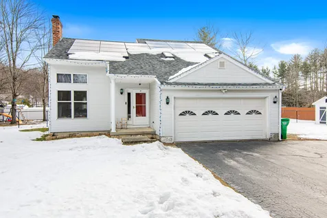 32 Elmer Place Milton VT 05468