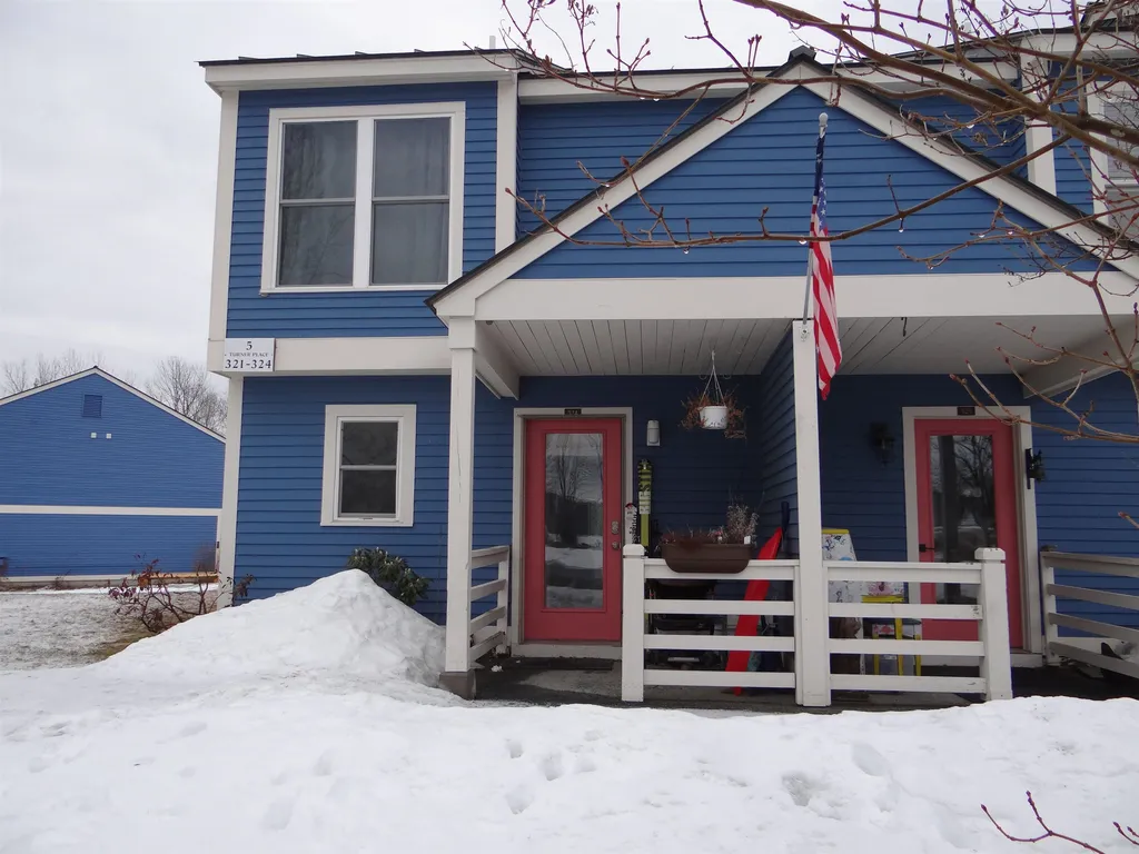 5 Turner Place Enfield NH 03748