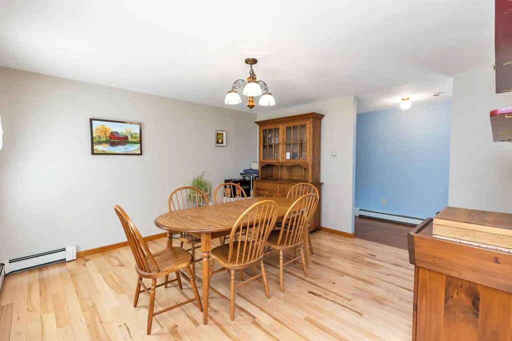 26 Fieldstone Drive Hooksett NH 03106