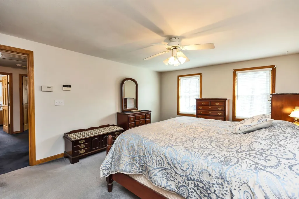 26 Fieldstone Drive Hooksett NH 03106