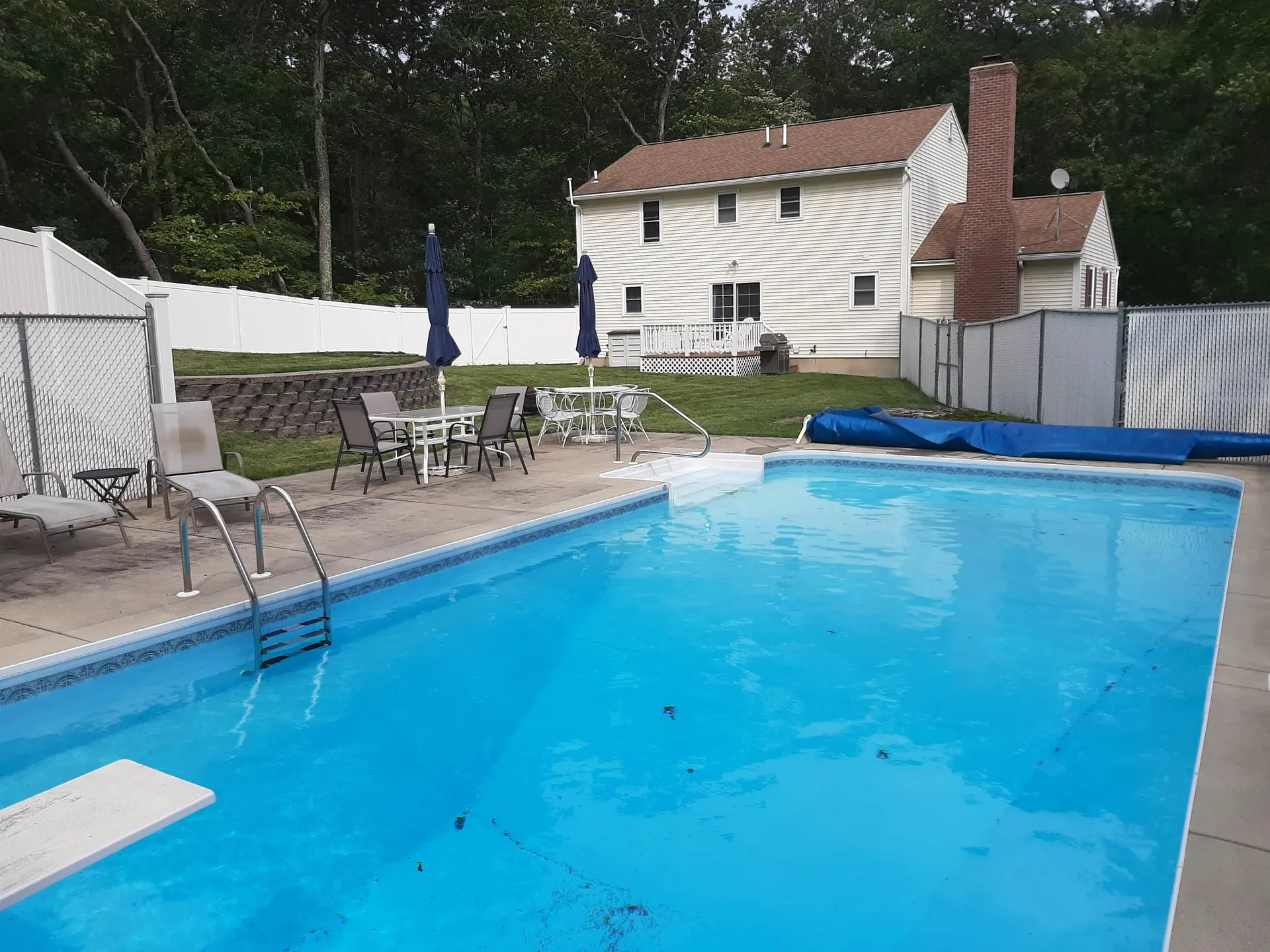 26 Fieldstone Drive Hooksett NH 03106