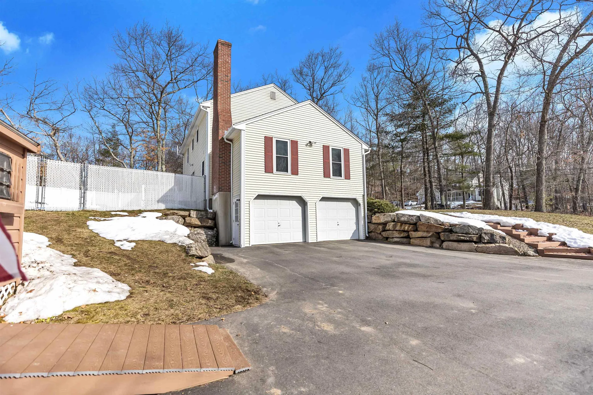 26 Fieldstone Drive Hooksett NH 03106
