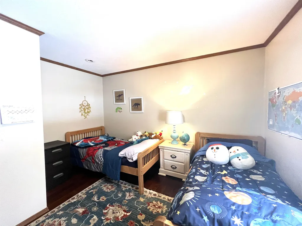 74 Linden Drive Hartford VT 05001