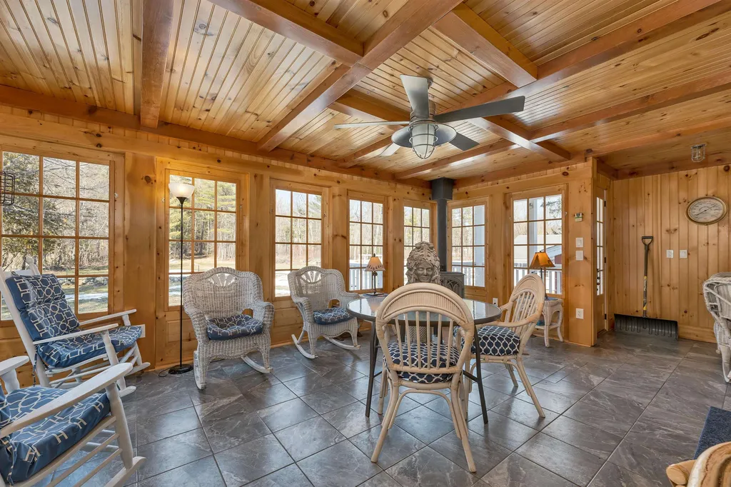 487 Governor Wentworth Highway Tuftonboro NH 03816