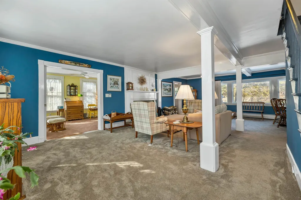 487 Governor Wentworth Highway Tuftonboro NH 03816