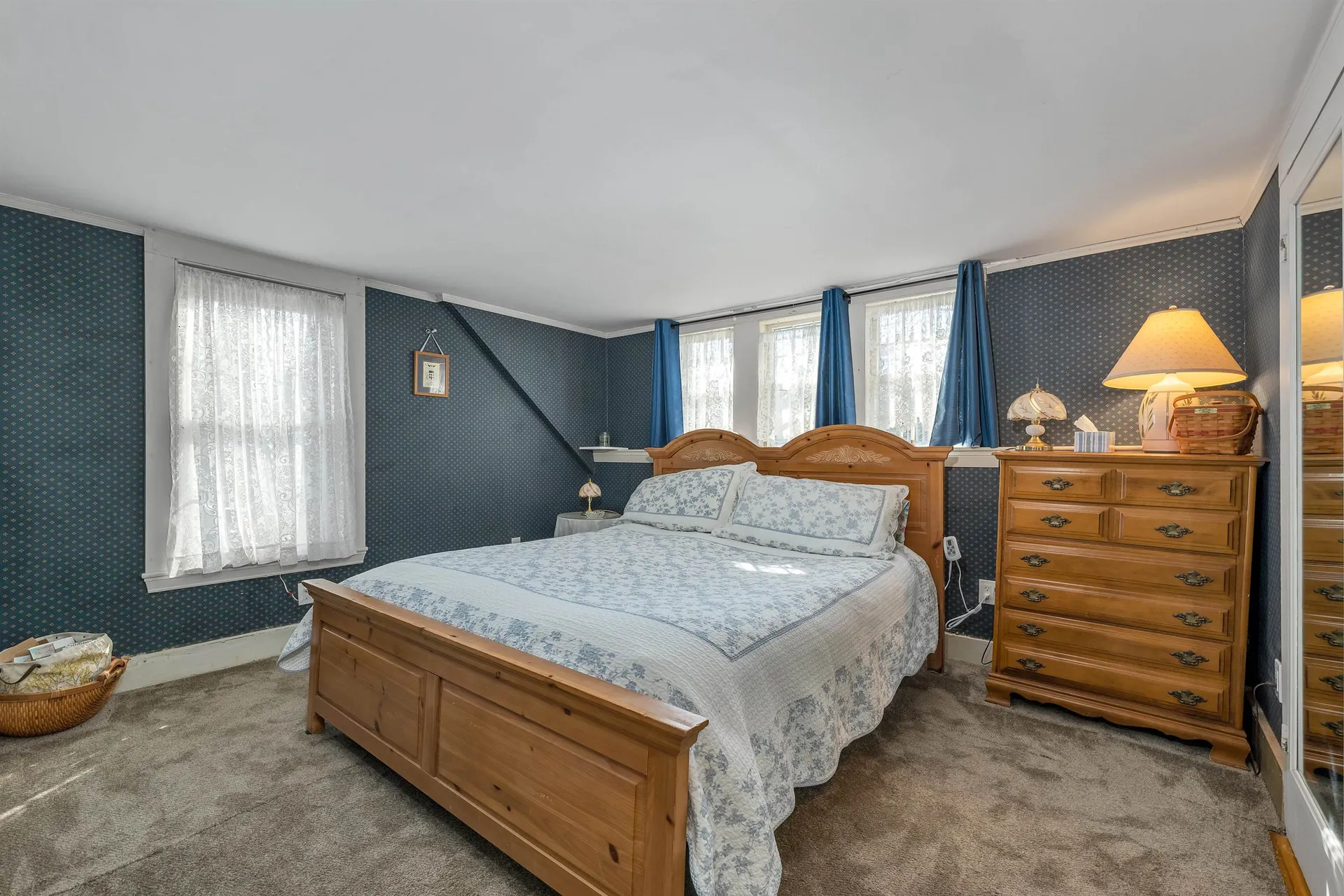 487 Governor Wentworth Highway Tuftonboro NH 03816