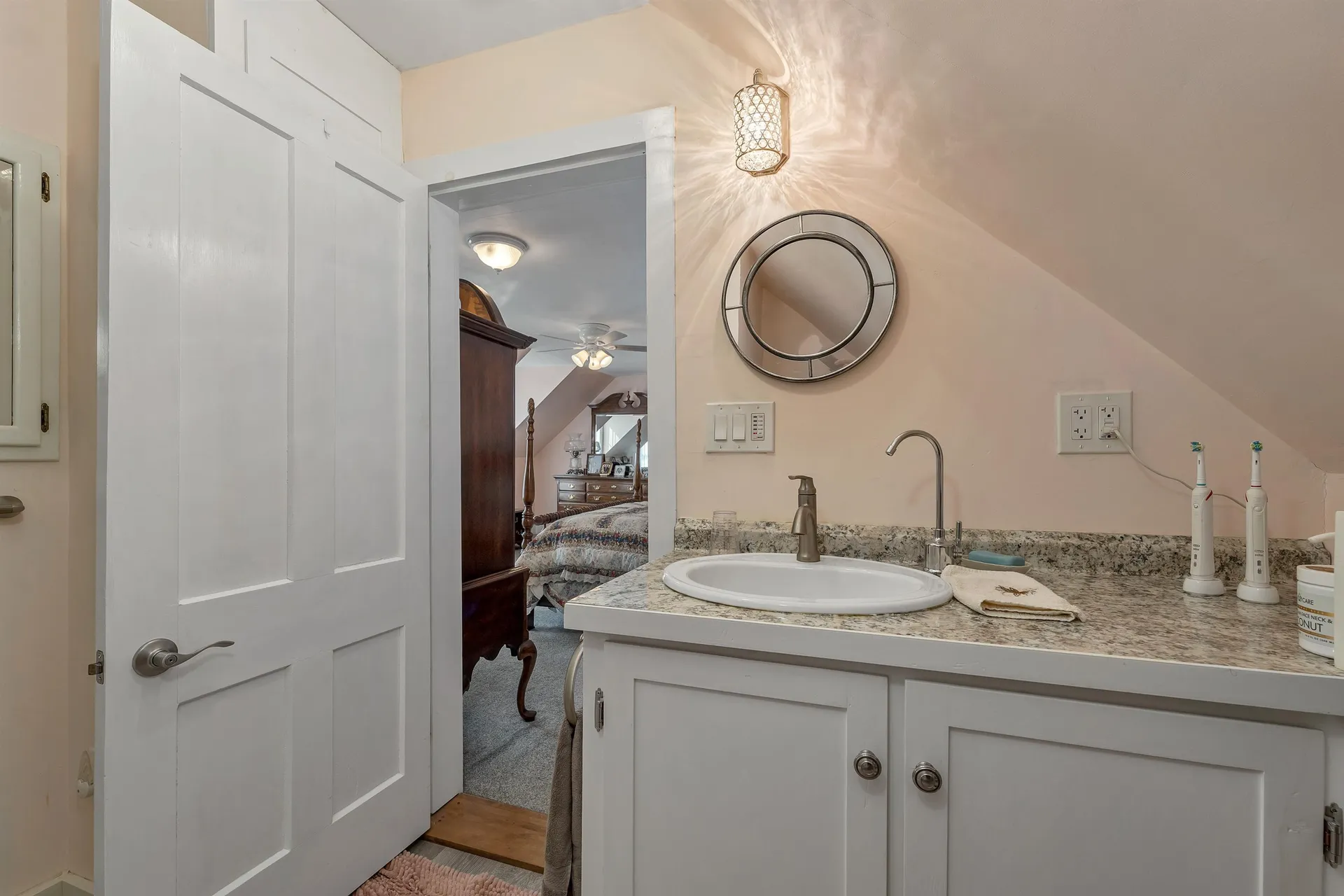 487 Governor Wentworth Highway Tuftonboro NH 03816